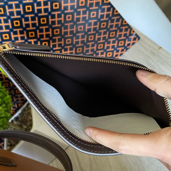 New, blake mixed material tote bag - Picture 9 of 15